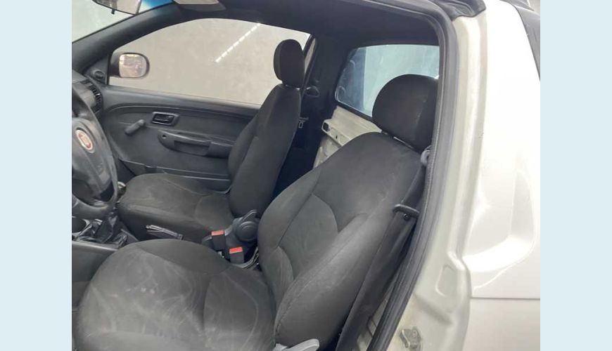 FIAT STRADA HARD WORKING 1.4 FLEX (CABINE ESTENDIDA) - BRANCO - 2018 Foto 8 (Grande)
