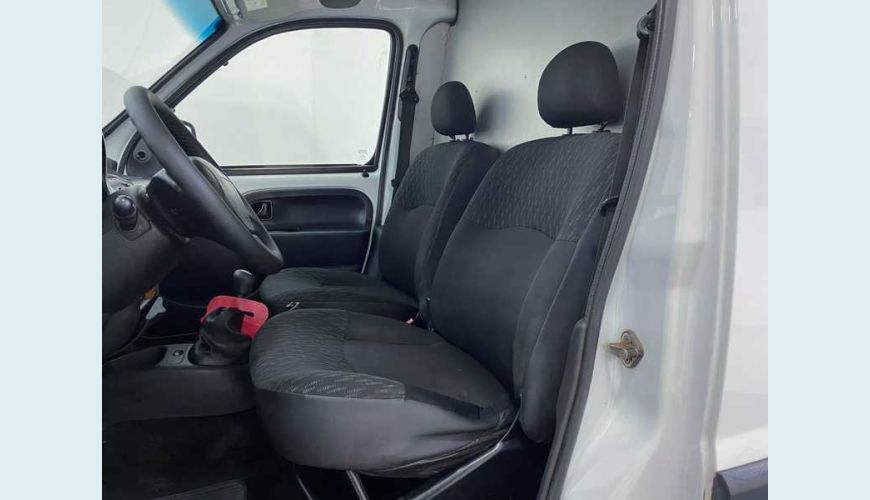 RENAULT KANGOO EXPRESS 1.6 16V COM PORTA LATERAL FLEX - BRANCO - 2018 Foto 8 (Grande)