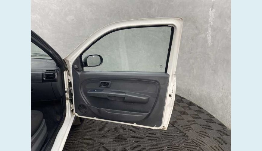 FIAT STRADA HARD WORKING 1.4 FLEX CS - BRANCO - 2020 Foto 8 (Grande)