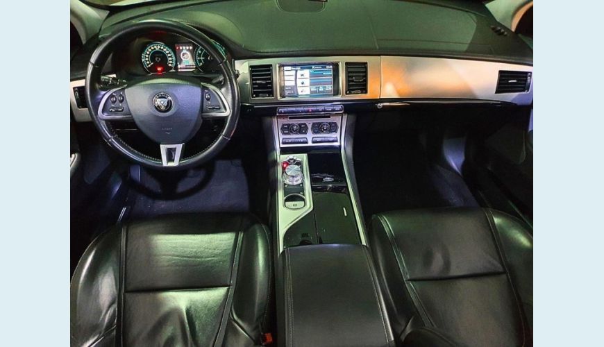 JAGUAR XF 2.0 PLUXURY - BRANCO - 2015 Foto 8 (Grande)