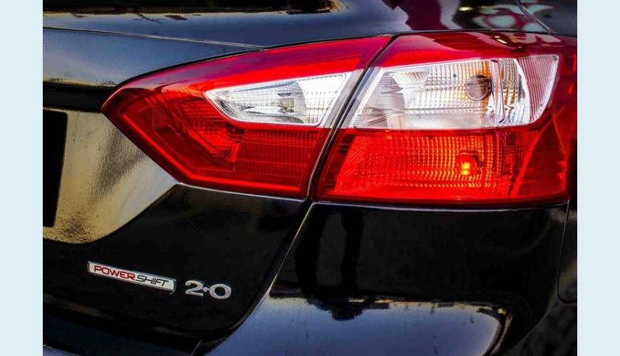 FORD FOCUS HATCH SE 2.0 16V POWERSHIFT - PRETO - 2015 Foto 8 (Grande)