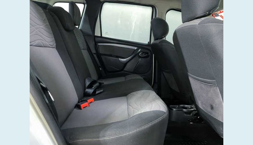 RENAULT DUSTER 2.0 16V DYNAMIQUE AUT. FLEX - BRANCO - 2015 Foto 8 (Grande)