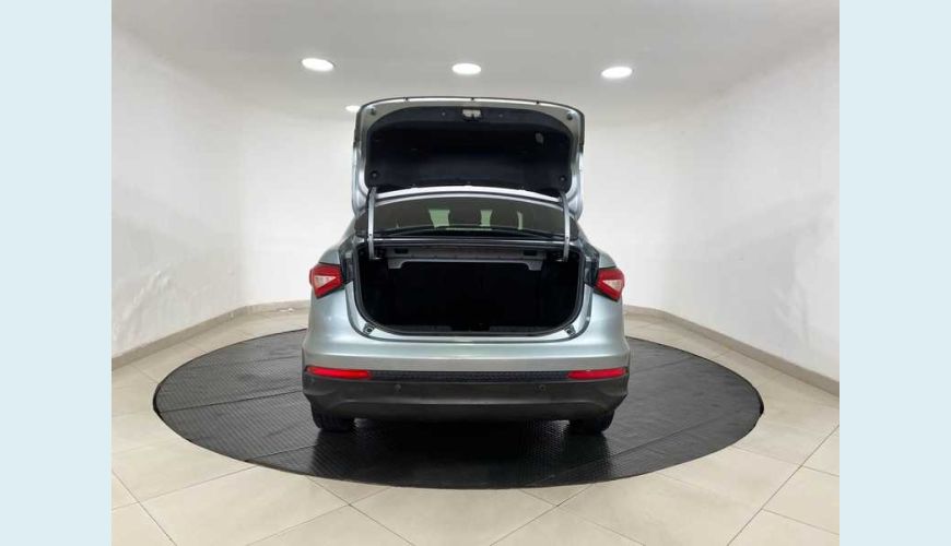 FIAT CRONOS 1.8 PRECISION E.TORQ AT6 FLEX - CINZA - 2019 Foto 8 (Grande)