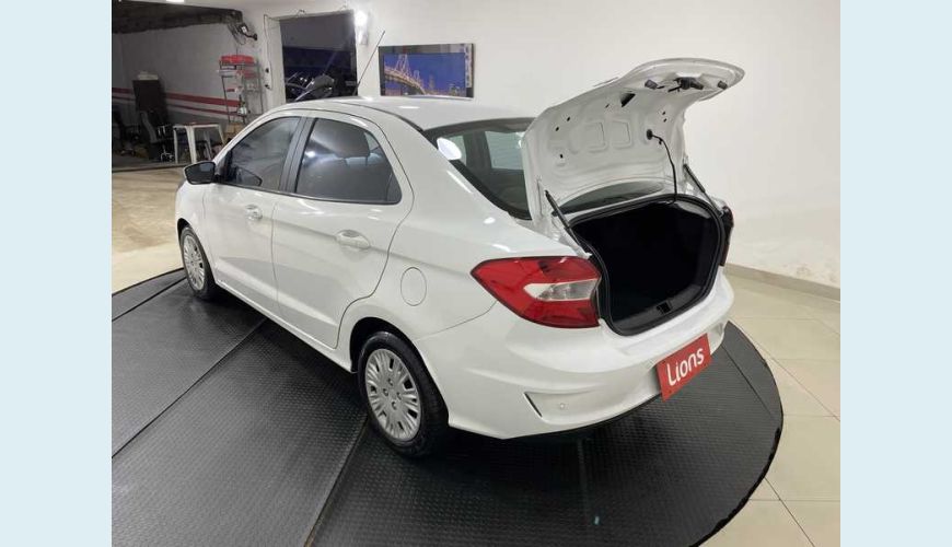 FORD KA SEDAN SE 1.5 12V FLEX - BRANCO - 2019 Foto 8 (Grande)