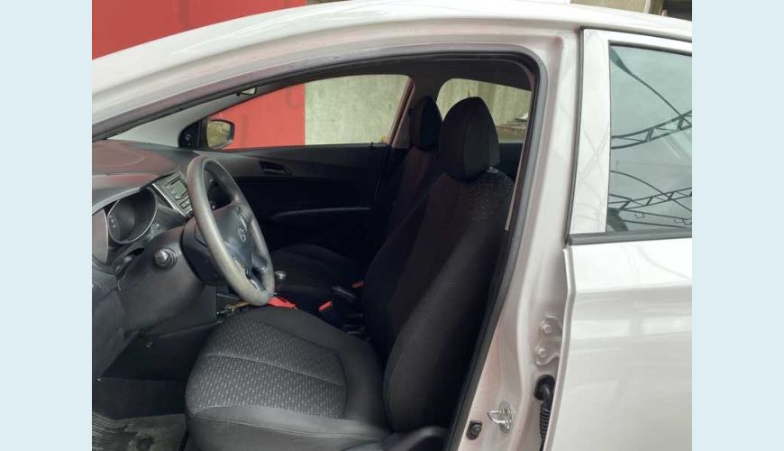 HYUNDAI HB 20 1.0 COMFORT FLEX - BRANCO - 2016 Foto 8 (Grande)