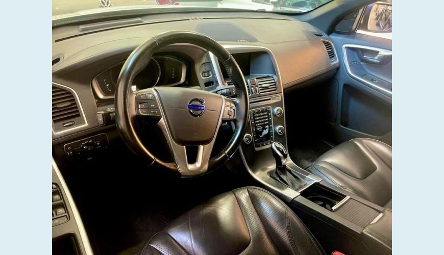 VOLVO XC 60 2.0 T6 INS - BRANCO - 2016 Foto 8 (Grande)