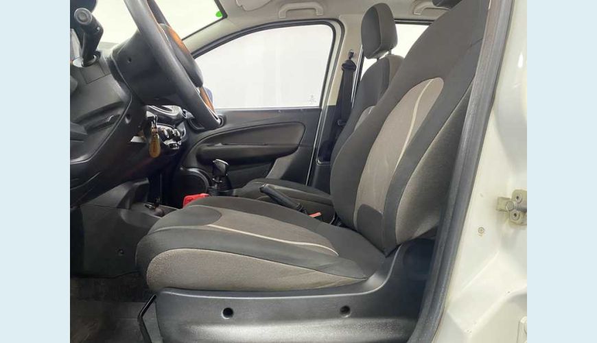 FIAT UNO WAY 1.3 FIREFLY FLEX - BRANCO - 2019 Foto 8 (Grande)