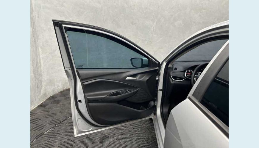 CHEVROLET ONIX PLUS 1.0 LT FLEX - PRATA - 2020 Foto 8 (Grande)