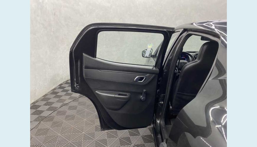 RENAULT KWID INTENSE 1.0 12V SCE FLEX - PRETO - 2023 Foto 8 (Grande)