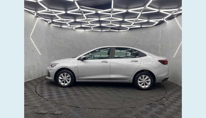 CHEVROLET ONIX PLUS LT 1.0 - PRATA - 2023 Foto 8 (Grande)