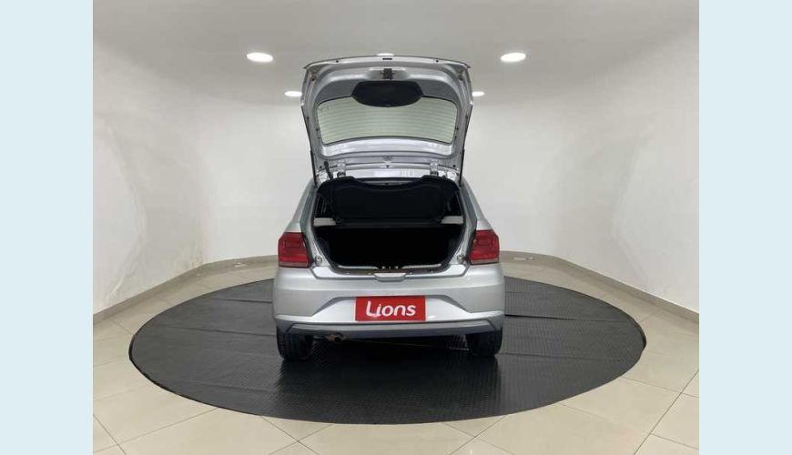 VOLKSWAGEN GOL 1.6 MSI FLEX - PRATA - 2019 Foto 8 (Grande)
