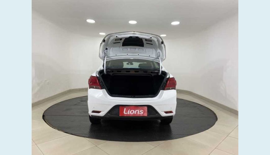 CHEVROLET PRISMA 1.4 LT SPE/4 - BRANCO - 2018 Foto 8 (Grande)