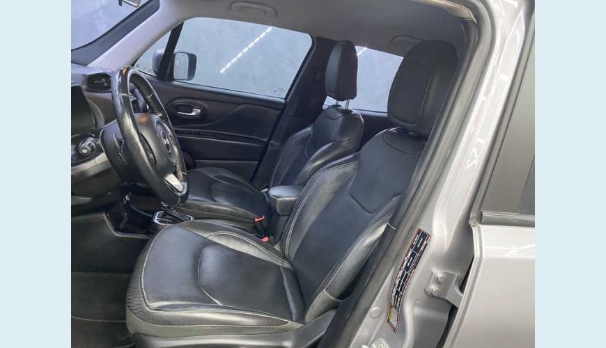 JEEP RENEGADE LONGITUDE 1.8 4X2 AUT. FLEX - CINZA - 2020 Foto 8 (Grande)