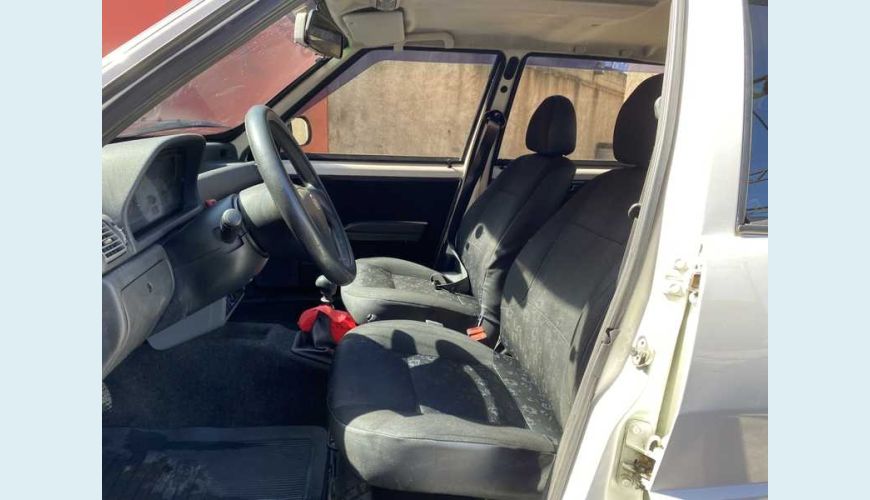 FIAT UNO MILLE FIRE ECONOMY 1.0 FLEX 2P - BRANCO - 2013 Foto 8 (Grande)