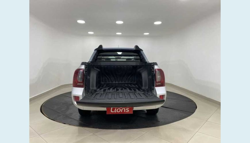 RENAULT DUSTER OROCH 2.0 16V DYNAMIQUE AUT. FLEX - PRATA - 2020 Foto 8 (Grande)