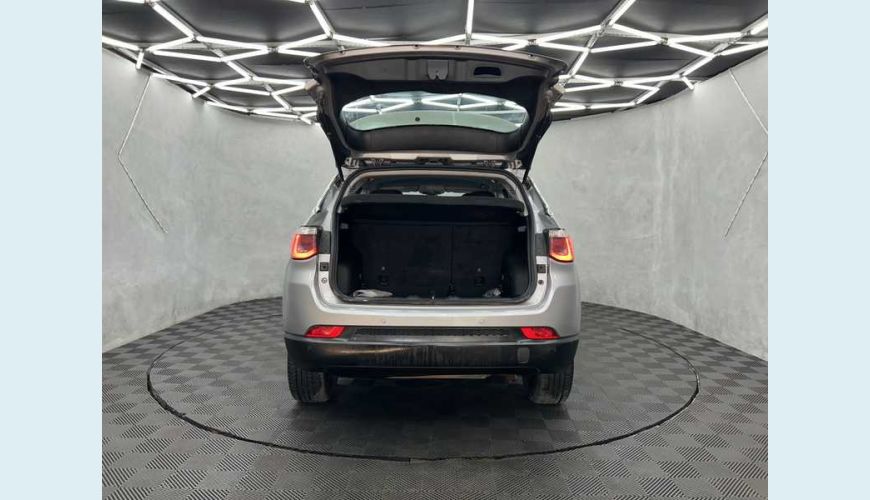 JEEP COMPASS 2.0 LONGITUDE 4X2 AUT. FLEX - PRATA - 2021 Foto 8 (Grande)