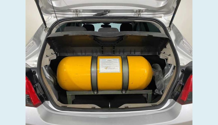 CHEVROLET ONIX 1.0 JOY SPE/4 - PRATA - 2019 Foto 8 (Grande)