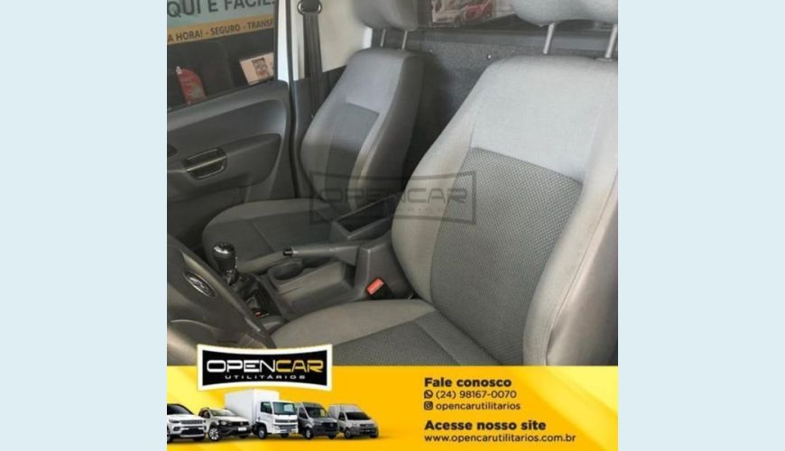 VOLKSWAGEN AMAROK 2.0 4X4 CS 16V TURBO INTERCOOLER DIESEL 2P MANUAL - BRANCO - 2013 Foto 8 (Grande)