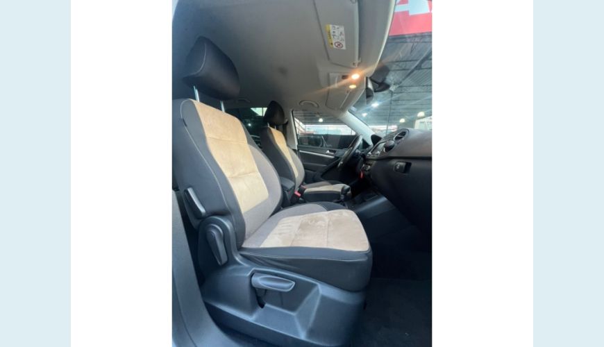 VOLKSWAGEN TIGUAN - PRATA - 2015 Foto 8 (Grande)