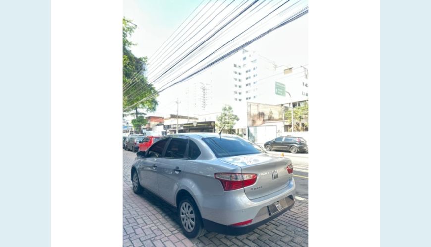 FIAT GRAND SIENA - PRATA - 2021 Foto 8 (Grande)
