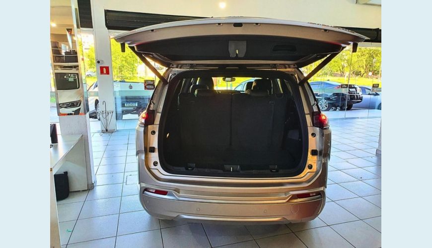 JEEP COMMANDER OVERLAND T270 1.3 TB FLEX AUT - DOURADO - 2022 Foto 8 (Grande)