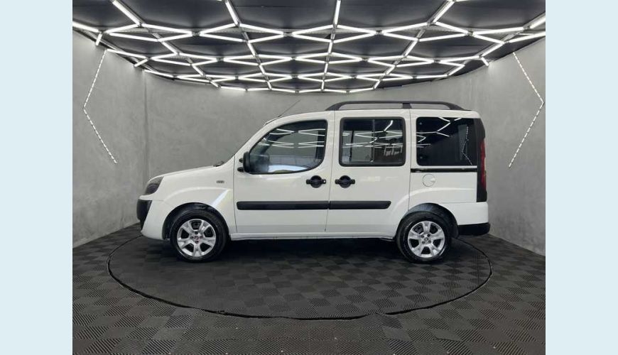 FIAT DOBLO ESSENCE 1.8 16V FLEX - BRANCO - 2021 Foto 8 (Grande)
