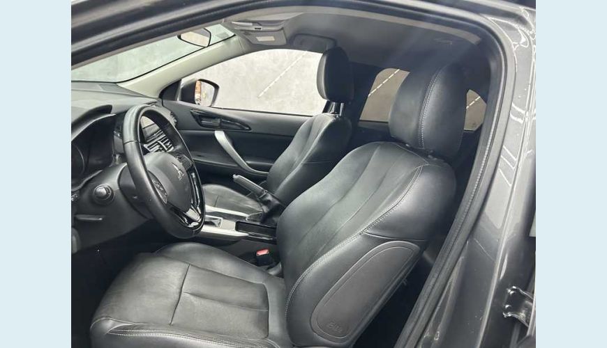 MITSUBISHI ECLIPSE CROSS GLS 1.5 TURBO AUT. - CINZA - 2023 Foto 8 (Grande)