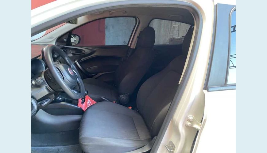 FIAT ARGO DRIVE 1.0 FIREFLY FLEX - BRANCO - 2020 Foto 8 (Grande)