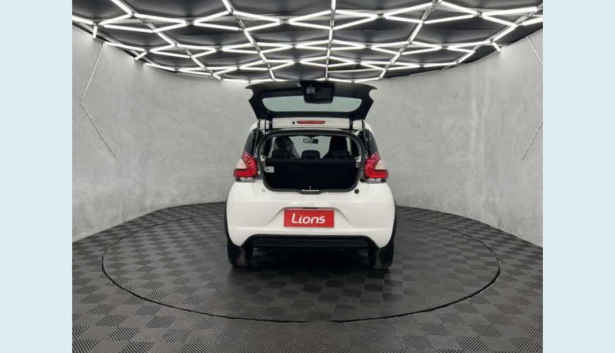 FIAT MOBI LIKE 1.0 FLEX - BRANCO - 2021 Foto 8 (Grande)