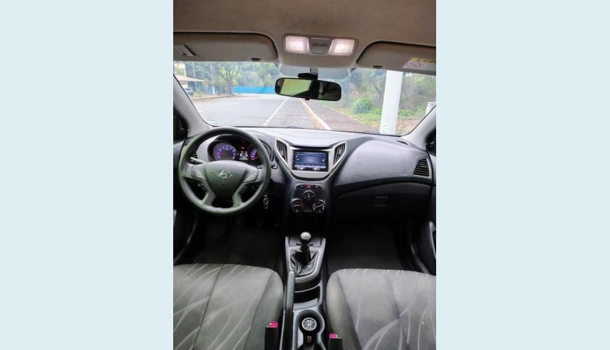 HYUNDAI HB 20 1.0 COMFORT - PRETO - 2015 Foto 8 (Grande)