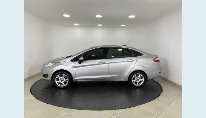 FORD NEW FIESTA SEDAN 1.6 SE POWERSHIFT FLEX - PRATA - 2016 Foto 8 (Grande)