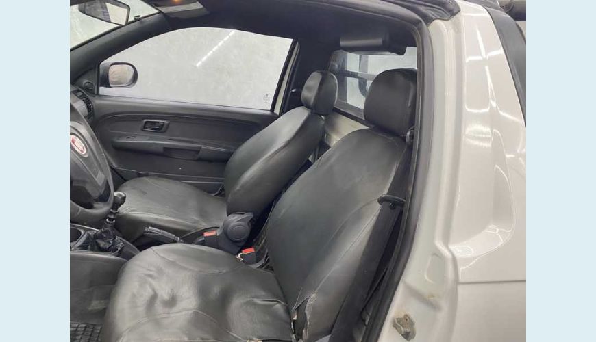 FIAT STRADA HARD WORKING 1.4 FLEX CS - BRANCO - 2020 Foto 8 (Grande)