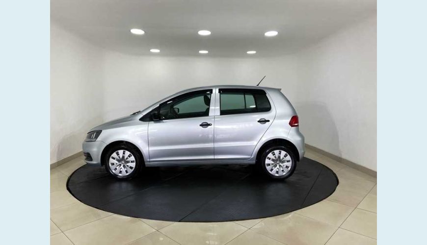 VOLKSWAGEN FOX TRENDLINE 1.0 TEC FLEX - PRATA - 2015 Foto 8 (Grande)