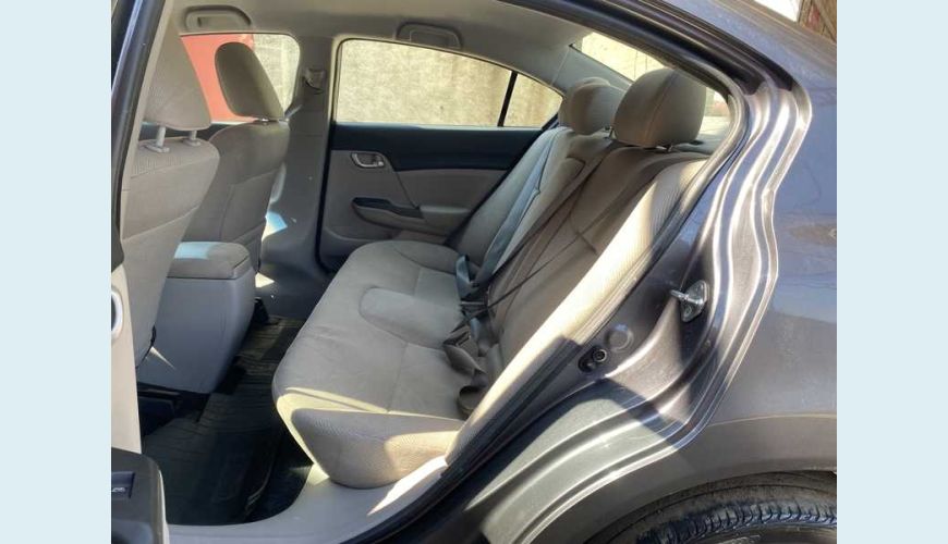 HONDA CIVIC LXS 1.8 I-VTEC AUT. FLEX - CINZA - 2016 Foto 8 (Grande)
