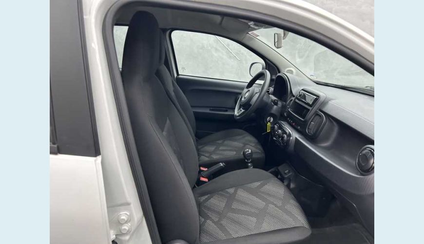 FIAT MOBI LIKE 1.0 FLEX - BRANCO - 2023 Foto 8 (Grande)