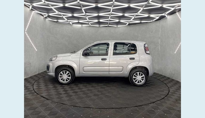 FIAT UNO ATTRACTIVE 1.0 - PRATA - 2021 Foto 8 (Grande)