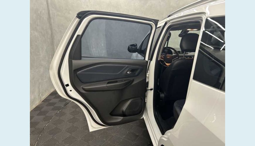 CHEVROLET SPIN PREMIER 1.8 (AUT.) - BRANCO - 2023 Foto 8 (Grande)