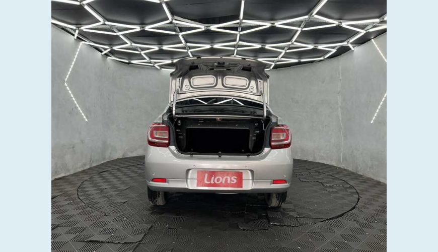 RENAULT LOGAN ZEN 1.0 12V SCE FLEX - PRATA - 2021 Foto 8 (Grande)
