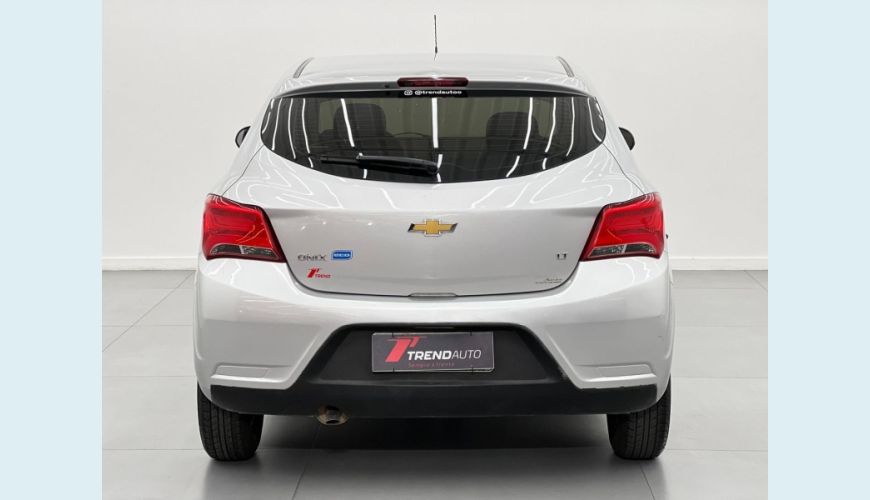CHEVROLET ONIX 1.0MT LT - PRATA - 2018 Foto 8 (Grande)
