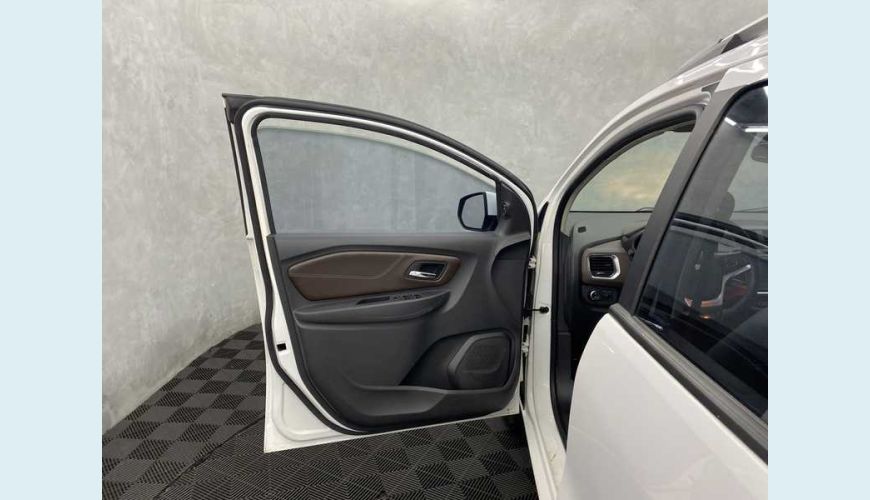 CHEVROLET SPIN PREMIER 7S 1.8 AUT. FLEX - BRANCO - 2020 Foto 8 (Grande)