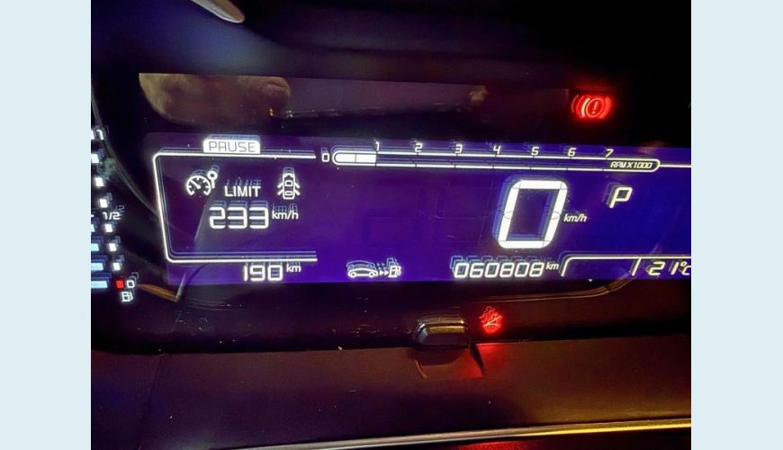 CITROËN C4 CACTUS 1.6 FEEL AUT - PRETO - 2020 Foto 8 (Grande)