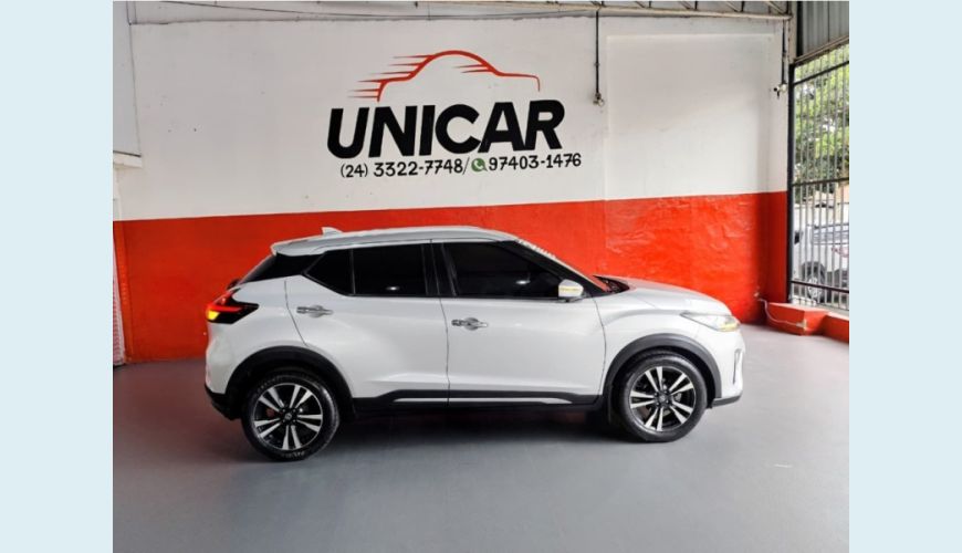 NISSAN KICKS - PRATA - 2022 Foto 8 (Grande)