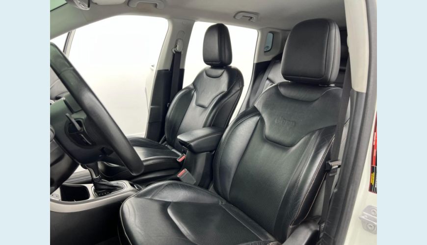JEEP COMPASS LONGITUDE F - BRANCO - 2019 Foto 8 (Grande)