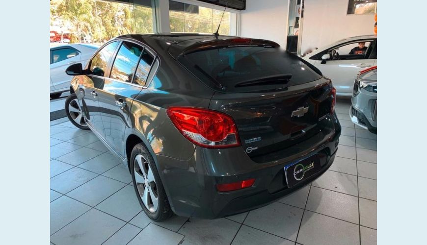 CHEVROLET CRUZE LT HB - CINZA - 2013 Foto 8 (Grande)
