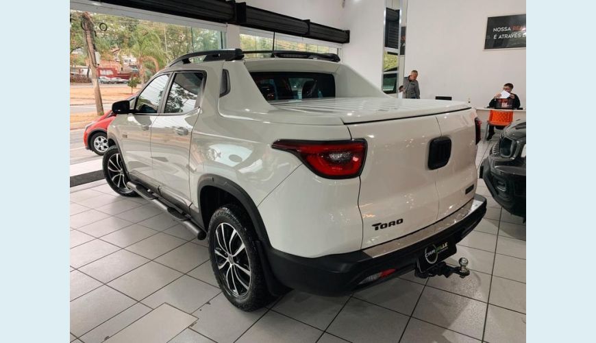 FIAT TORO ULTRA AT9 D4 - BRANCO - 2021 Foto 8 (Grande)