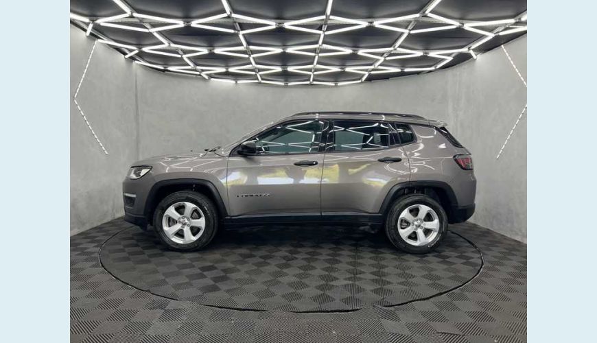 JEEP COMPASS 2.0 SPORT 4X2 AUT. FLEX - CINZA - 2018 Foto 8 (Grande)