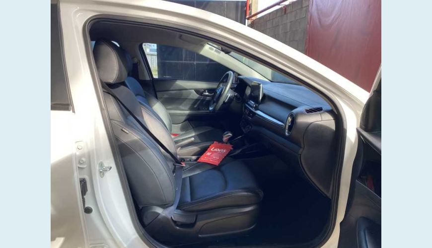 KIA CERATO 2.0 16V SX AUT. FLEX - BRANCO - 2022 Foto 8 (Grande)
