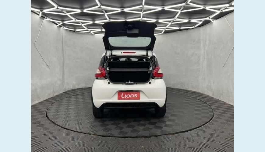 FIAT MOBI LIKE 1.0 FLEX - BRANCO - 2023 Foto 8 (Grande)