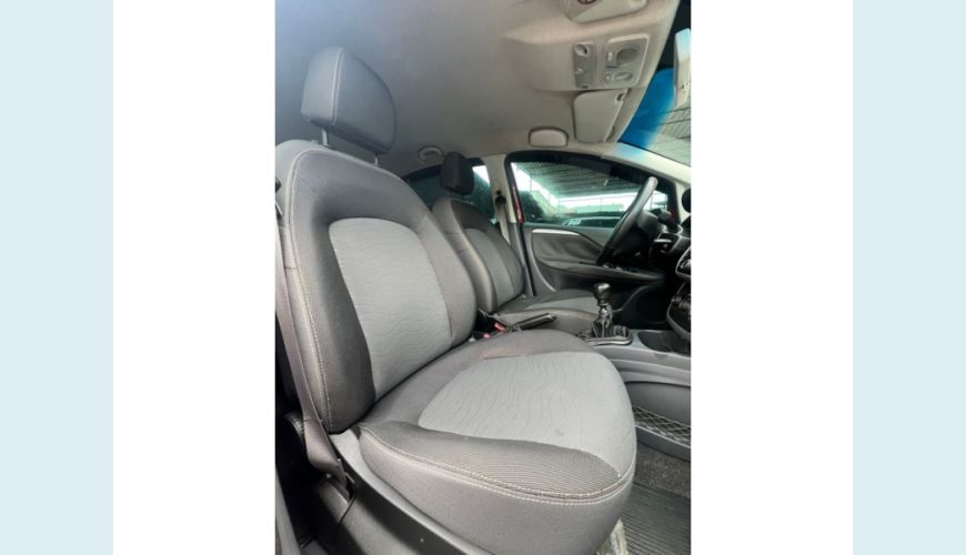 FIAT PUNTO - VERMELHO - 2015 Foto 8 (Grande)
