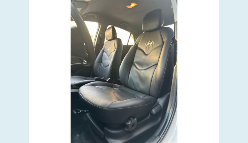 HYUNDAI HB 20S - BRANCO - 2015 Foto 8 (Grande)